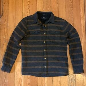 Roark Men’s medium Norseman flannel shirt